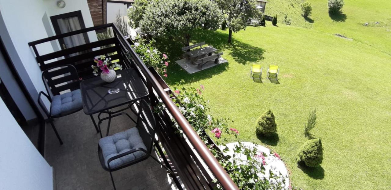 Vukovic House Hotel Seliste Dreznicko Ngoại thất bức ảnh