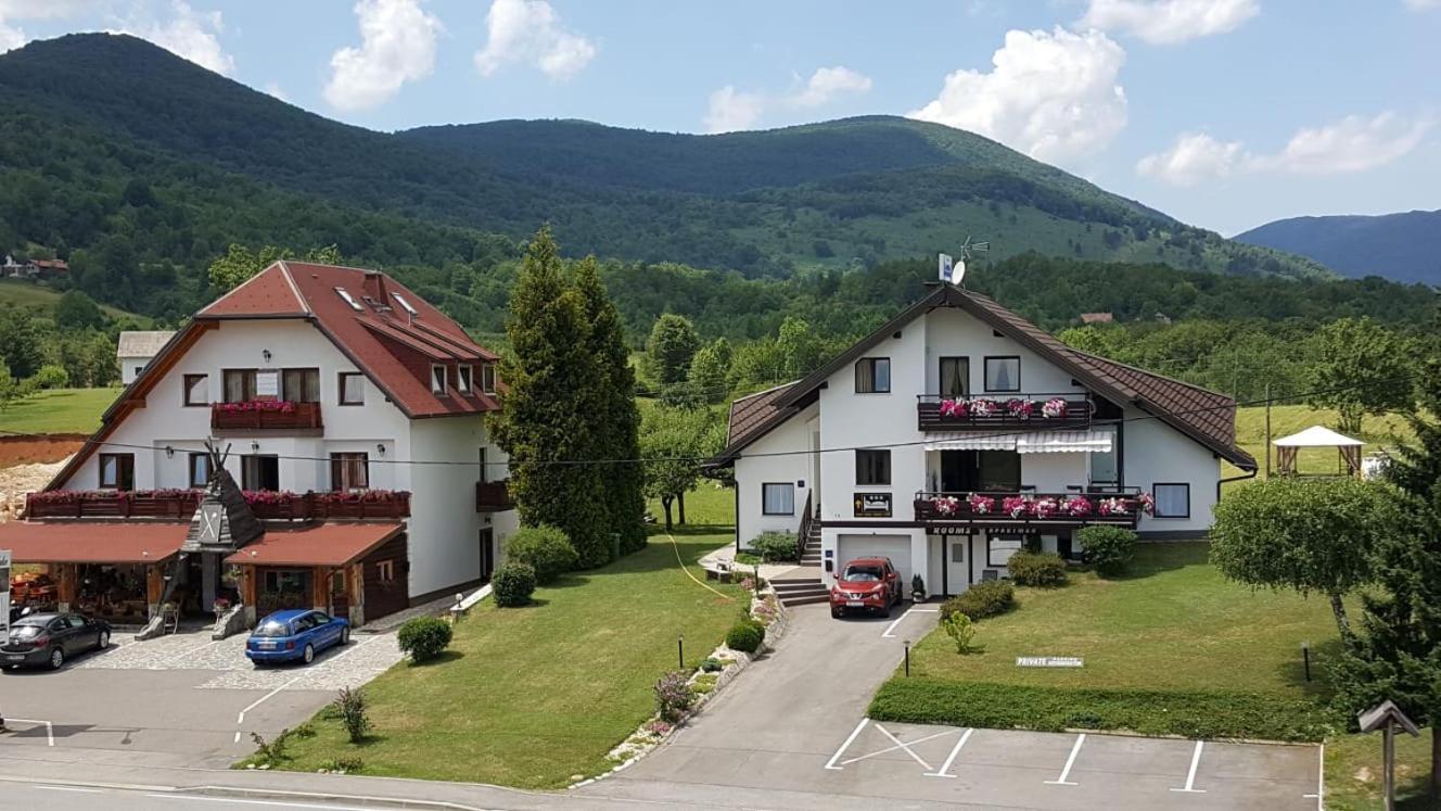 Vukovic House Hotel Seliste Dreznicko Ngoại thất bức ảnh