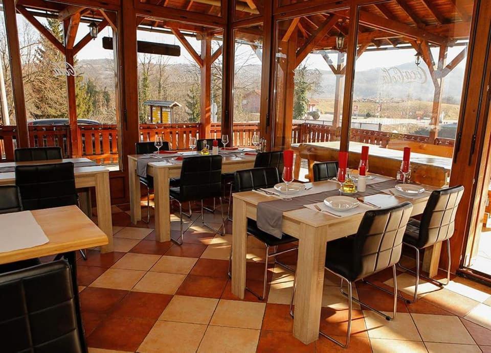 Vukovic House Hotel Seliste Dreznicko Ngoại thất bức ảnh